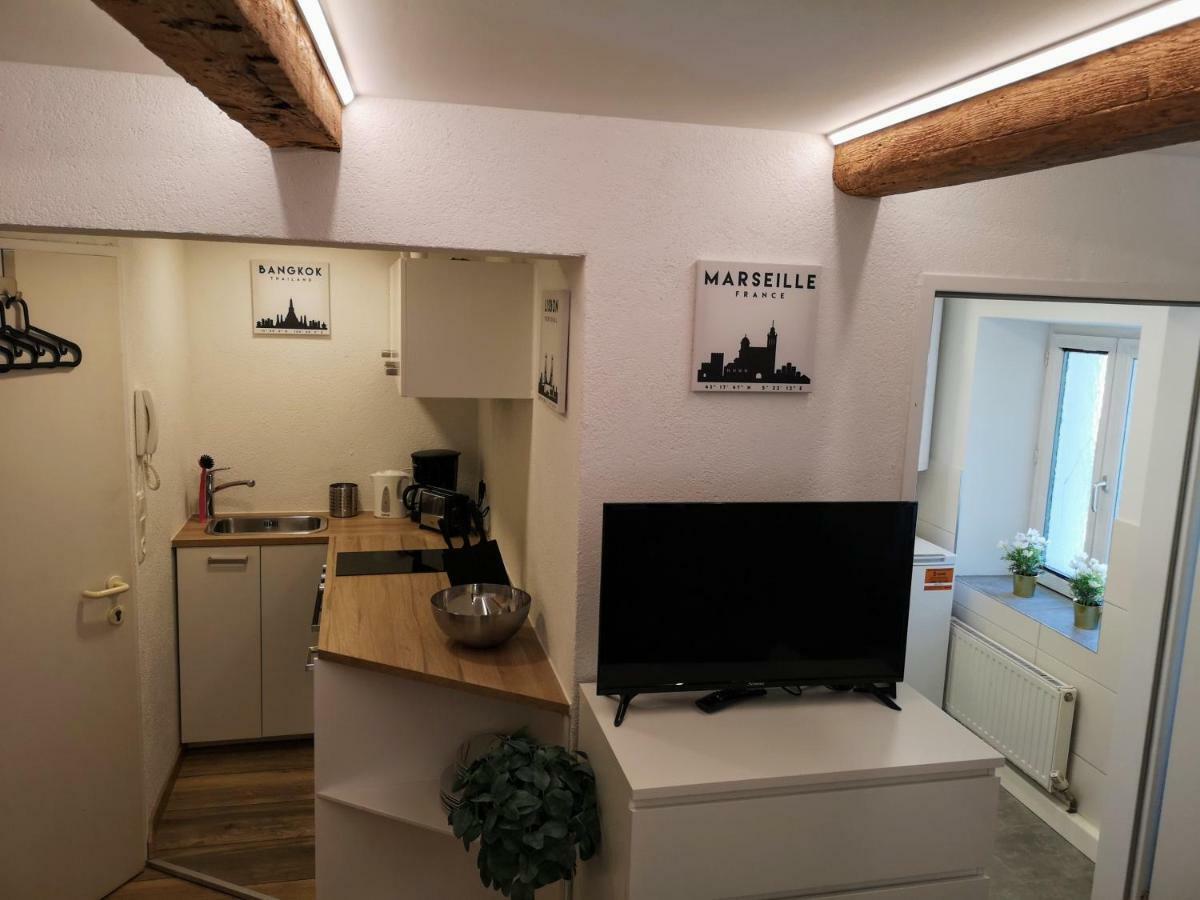 Deluxe Innsbruck Town Studio Экстерьер фото